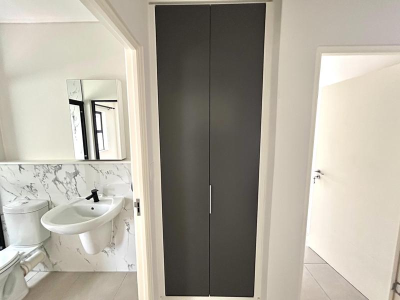 2 Bedroom Property for Sale in The Huntsman Western Cape